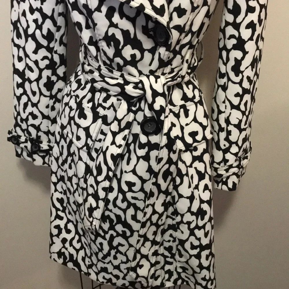 Alberto Makalai Zebra Animal Print Trench coat_4